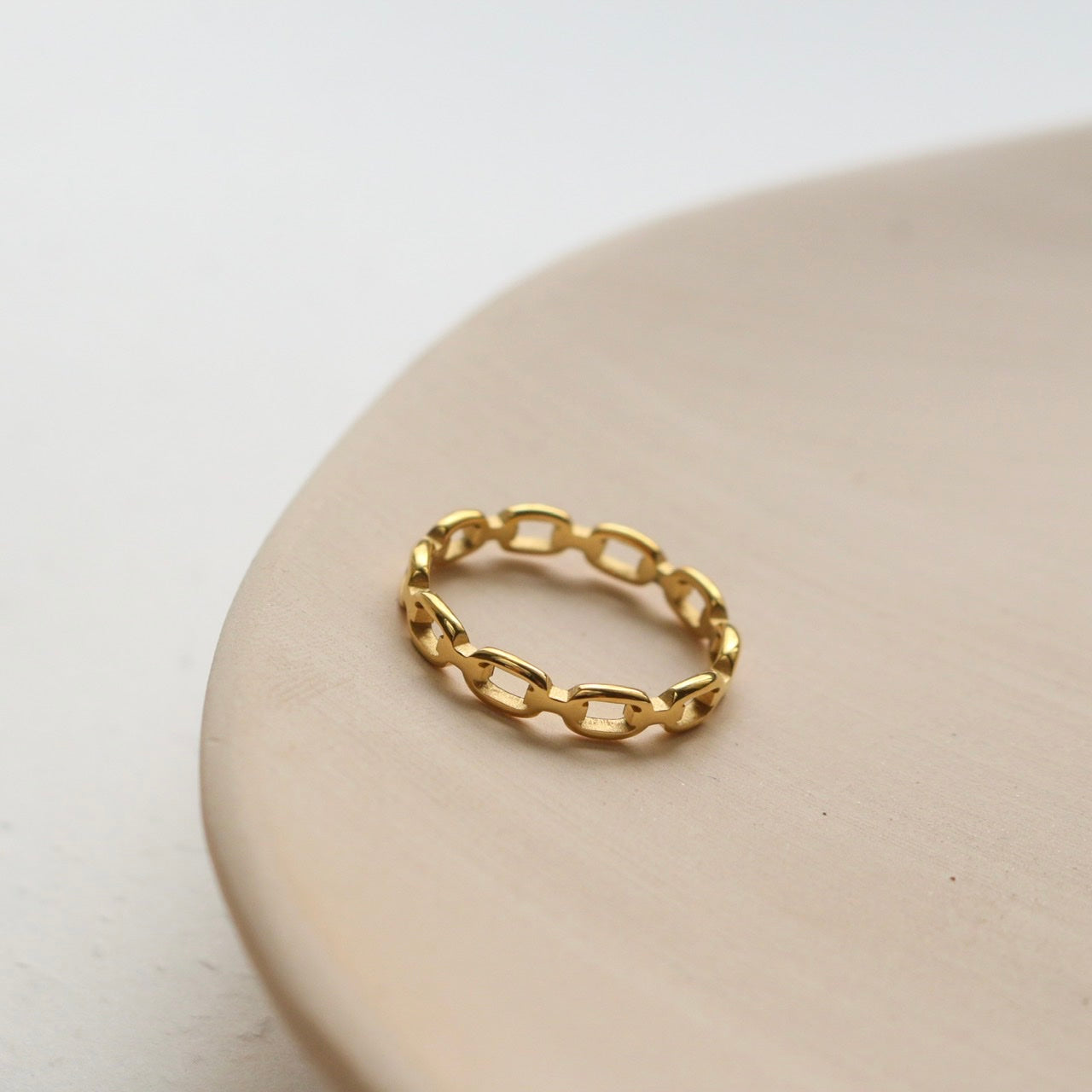 Eden Chain Ring