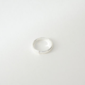 Emmie Brushed Ring