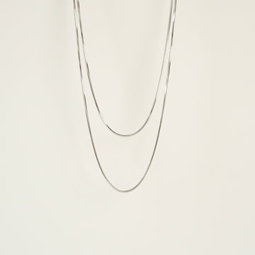 Geneva Herringbone Chain Long Necklace (Silver)