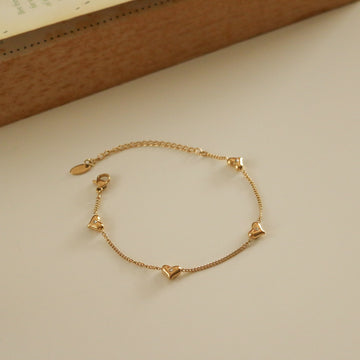 Treasure Heart Bracelet (Gold)