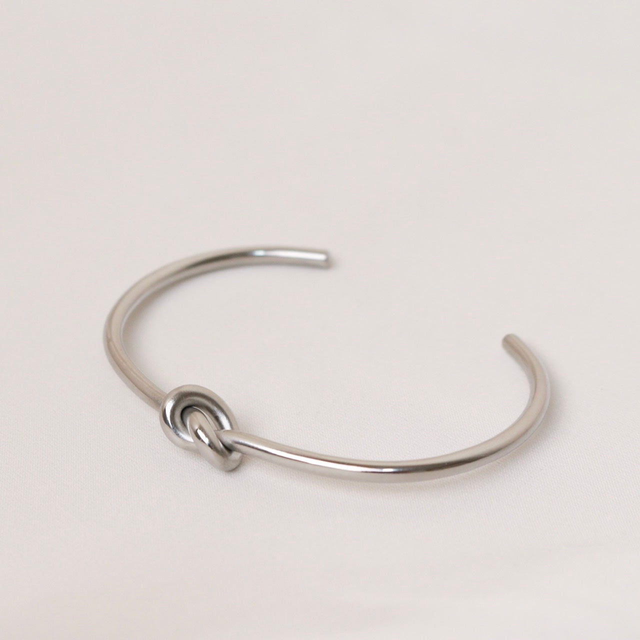 Urban Cuff Bangle (Silver)